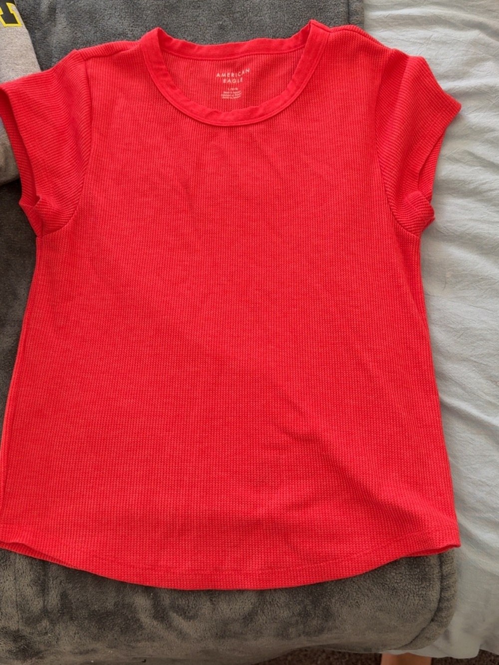 American Eagle Outfitters Red Short Sleeve Ribbed Tee